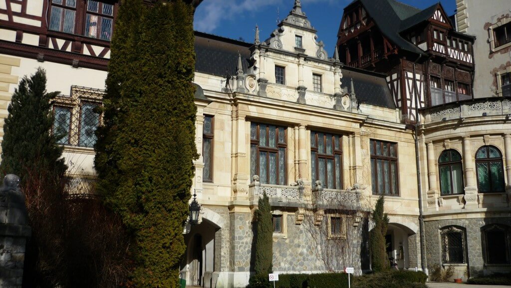 chateau de peles-cover