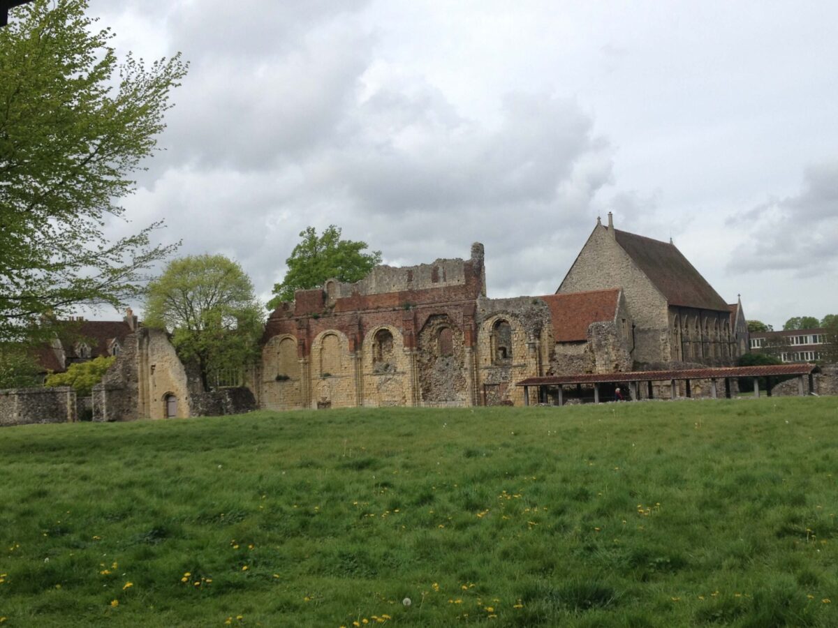 ruines-abbaye-canterbury