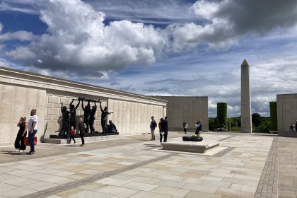 armed_forces_memorial_arboretum_entrance